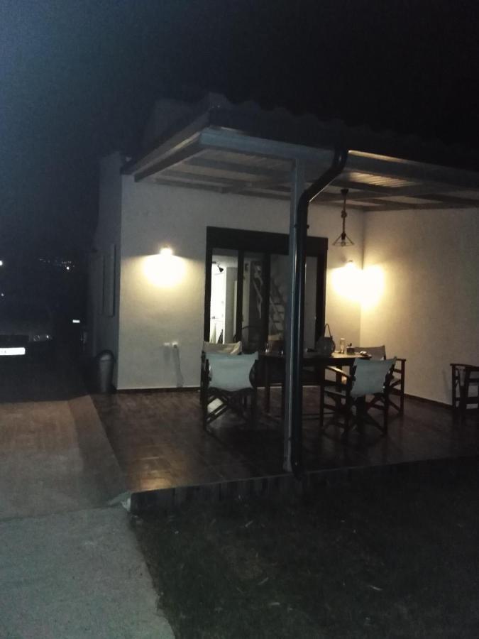 Σπίτι Με Σοφίτα Μπροστά Στη Θάλασσα Villa Trápeza Buitenkant foto